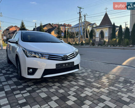 Белый Тойота Королла, объемом двигателя 1.6 л и пробегом 125 тыс. км за 12600 $, фото 4 на Automoto.ua