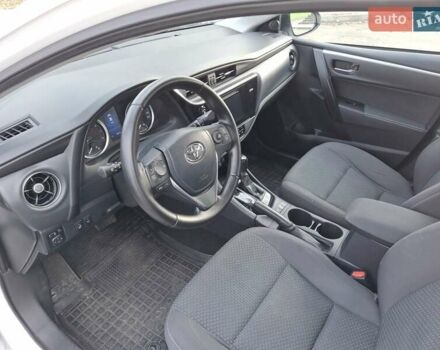 Белый Тойота Королла, объемом двигателя 1.6 л и пробегом 100 тыс. км за 15800 $, фото 13 на Automoto.ua