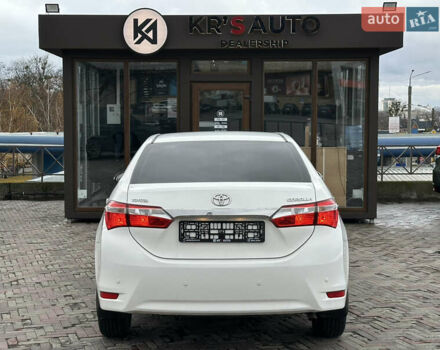 Білий Тойота Королла, об'ємом двигуна 1.6 л та пробігом 41 тис. км за 16250 $, фото 8 на Automoto.ua