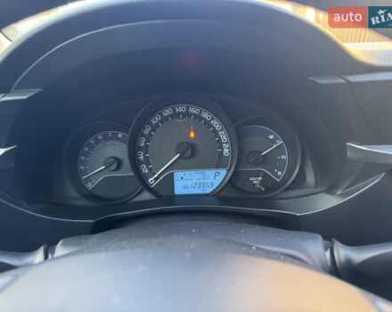 Белый Тойота Королла, объемом двигателя 1.6 л и пробегом 125 тыс. км за 12600 $, фото 25 на Automoto.ua