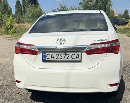 Білий Тойота Королла, об'ємом двигуна 1.33 л та пробігом 53 тис. км за 16000 $, фото 1 на Automoto.ua