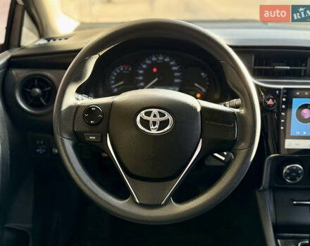 Белый Тойота Королла, объемом двигателя 1.6 л и пробегом 155 тыс. км за 12900 $, фото 9 на Automoto.ua