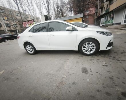 Белый Тойота Королла, объемом двигателя 1.6 л и пробегом 29 тыс. км за 17100 $, фото 6 на Automoto.ua