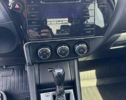 Білий Тойота Королла, об'ємом двигуна 1.6 л та пробігом 258 тис. км за 13500 $, фото 7 на Automoto.ua