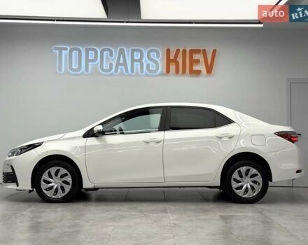 Белый Тойота Королла, объемом двигателя 1.6 л и пробегом 45 тыс. км за 15700 $, фото 11 на Automoto.ua