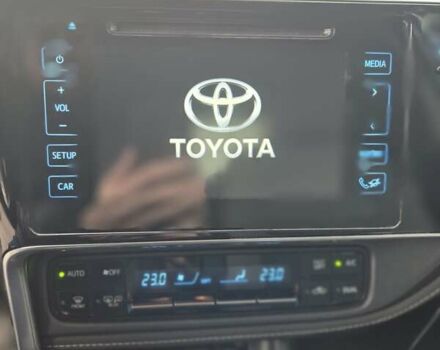 Белый Тойота Королла, объемом двигателя 1.6 л и пробегом 161 тыс. км за 13700 $, фото 16 на Automoto.ua