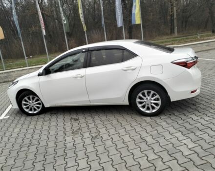 Белый Тойота Королла, объемом двигателя 1.6 л и пробегом 168 тыс. км за 15000 $, фото 2 на Automoto.ua
