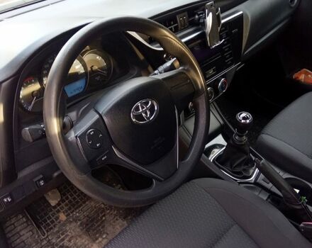 Белый Тойота Королла, объемом двигателя 1.6 л и пробегом 162 тыс. км за 13300 $, фото 6 на Automoto.ua