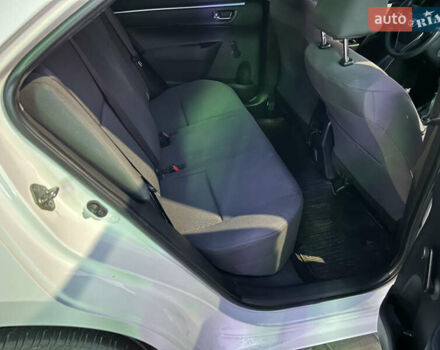 Тойота Королла 2017 у Дніпро (Дніпропетровську) на Automoto.ua Білий Тойота Королла, об'ємом двигуна 1.6 л та пробігом 143 тис. км за 11700 $, фото 7 на Automoto.ua