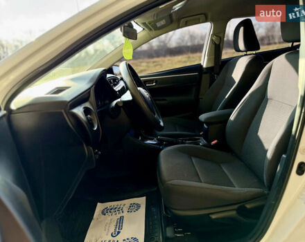 Белый Тойота Королла, объемом двигателя 1.6 л и пробегом 155 тыс. км за 12900 $, фото 16 на Automoto.ua