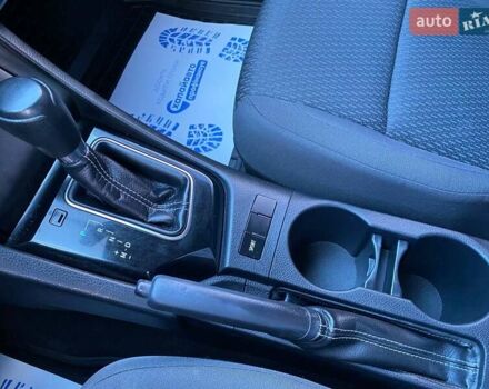 Білий Тойота Королла, об'ємом двигуна 1.6 л та пробігом 155 тис. км за 13500 $, фото 15 на Automoto.ua