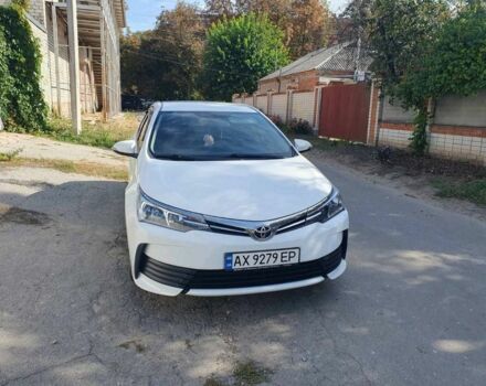 Белый Тойота Королла, объемом двигателя 1.3 л и пробегом 190 тыс. км за 12500 $, фото 6 на Automoto.ua