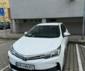 Белый Тойота Королла, объемом двигателя 1.6 л и пробегом 123 тыс. км за 14000 $, фото 1 на Automoto.ua