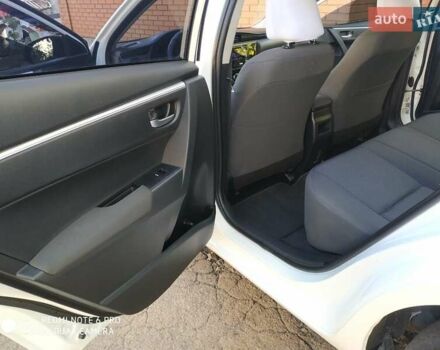 Белый Тойота Королла, объемом двигателя 1.6 л и пробегом 147 тыс. км за 12700 $, фото 11 на Automoto.ua