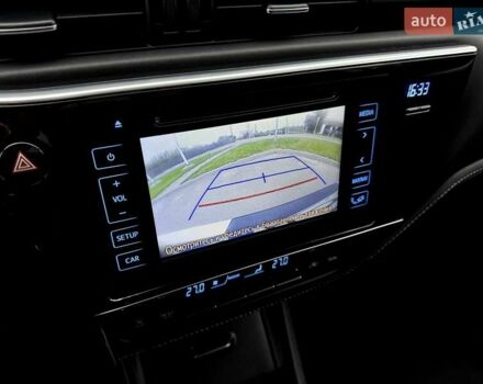 Білий Тойота Королла, об'ємом двигуна 1.6 л та пробігом 45 тис. км за 18000 $, фото 43 на Automoto.ua