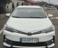 Белый Тойота Королла, объемом двигателя 1.6 л и пробегом 161 тыс. км за 13700 $, фото 1 на Automoto.ua