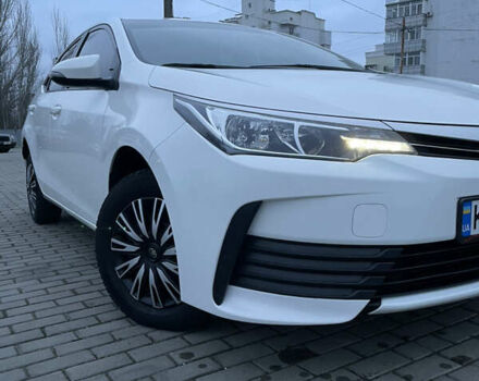 Белый Тойота Королла, объемом двигателя 1.6 л и пробегом 176 тыс. км за 12999 $, фото 13 на Automoto.ua