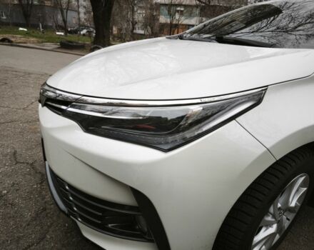 Белый Тойота Королла, объемом двигателя 1.6 л и пробегом 29 тыс. км за 17100 $, фото 2 на Automoto.ua