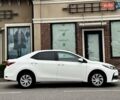 Білий Тойота Королла, об'ємом двигуна 1.6 л та пробігом 45 тис. км за 18000 $, фото 16 на Automoto.ua