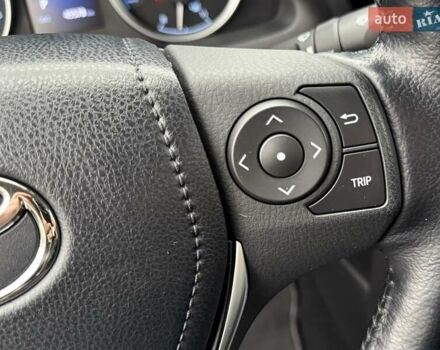 Білий Тойота Королла, об'ємом двигуна 1.6 л та пробігом 45 тис. км за 18000 $, фото 40 на Automoto.ua