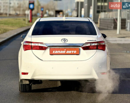 Белый Тойота Королла, объемом двигателя 1.6 л и пробегом 155 тыс. км за 12900 $, фото 5 на Automoto.ua