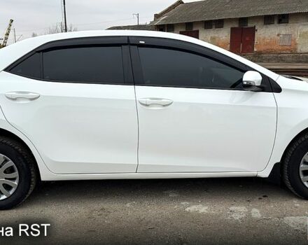 Білий Тойота Королла, об'ємом двигуна 1.6 л та пробігом 169 тис. км за 10800 $, фото 2 на Automoto.ua