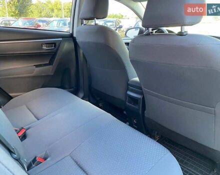 Білий Тойота Королла, об'ємом двигуна 1.6 л та пробігом 155 тис. км за 13500 $, фото 21 на Automoto.ua