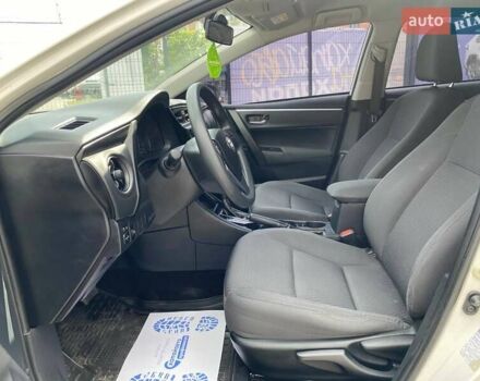 Білий Тойота Королла, об'ємом двигуна 1.6 л та пробігом 155 тис. км за 13250 $, фото 12 на Automoto.ua