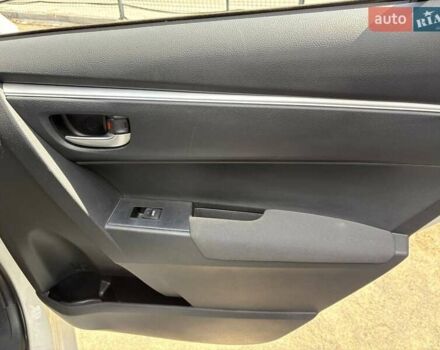 Белый Тойота Королла, объемом двигателя 1.6 л и пробегом 155 тыс. км за 13500 $, фото 26 на Automoto.ua