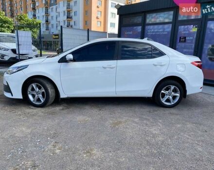 Білий Тойота Королла, об'ємом двигуна 1.6 л та пробігом 155 тис. км за 13500 $, фото 7 на Automoto.ua