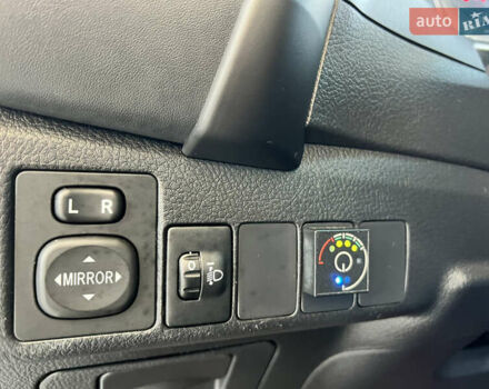 Белый Тойота Королла, объемом двигателя 1.6 л и пробегом 176 тыс. км за 13999 $, фото 12 на Automoto.ua