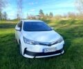Белый Тойота Королла, объемом двигателя 1.6 л и пробегом 183 тыс. км за 11000 $, фото 1 на Automoto.ua