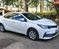 Білий Тойота Королла, об'ємом двигуна 1.33 л та пробігом 130 тис. км за 10800 $, фото 1 на Automoto.ua