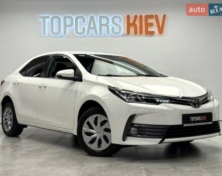 Белый Тойота Королла, объемом двигателя 1.6 л и пробегом 45 тыс. км за 15700 $, фото 2 на Automoto.ua