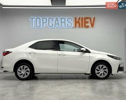 Белый Тойота Королла, объемом двигателя 1.6 л и пробегом 45 тыс. км за 16700 $, фото 4 на Automoto.ua