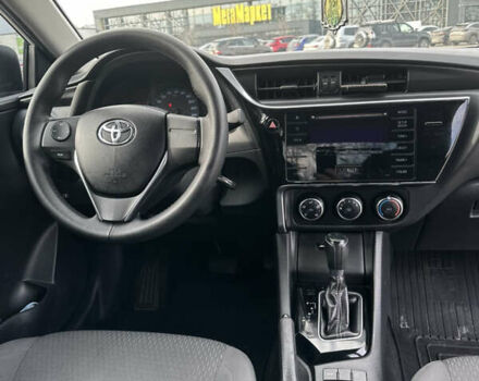 Белый Тойота Королла, объемом двигателя 1.6 л и пробегом 143 тыс. км за 13500 $, фото 13 на Automoto.ua