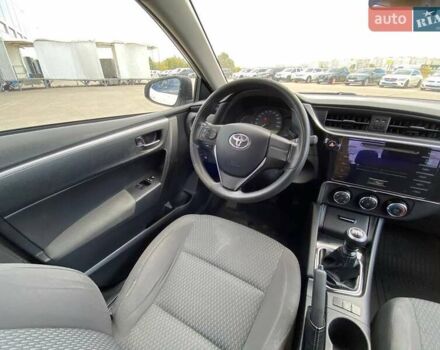 Белый Тойота Королла, объемом двигателя 1.6 л и пробегом 285 тыс. км за 10500 $, фото 15 на Automoto.ua