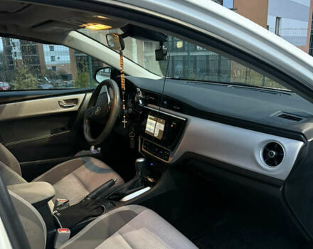 Белый Тойота Королла, объемом двигателя 1.8 л и пробегом 109 тыс. км за 13800 $, фото 8 на Automoto.ua