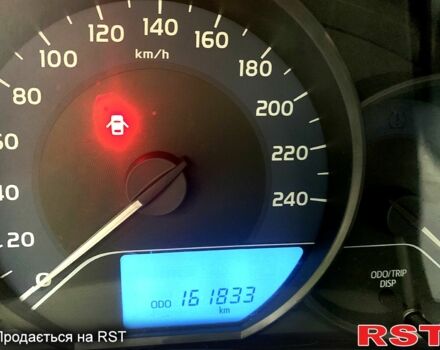 Белый Тойота Королла, объемом двигателя 1.6 л и пробегом 161 тыс. км за 9600 $, фото 11 на Automoto.ua