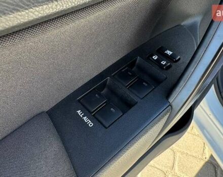 Белый Тойота Королла, объемом двигателя 1.6 л и пробегом 45 тыс. км за 13500 $, фото 9 на Automoto.ua