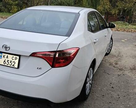 Белый Тойота Королла, объемом двигателя 1.8 л и пробегом 112 тыс. км за 12000 $, фото 3 на Automoto.ua