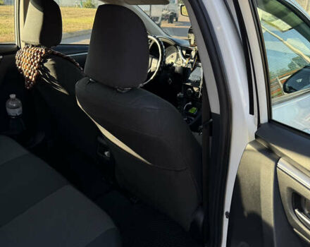 Белый Тойота Королла, объемом двигателя 1.6 л и пробегом 317 тыс. км за 11500 $, фото 12 на Automoto.ua