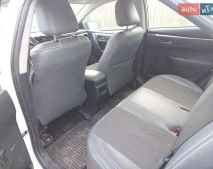 Білий Тойота Королла, об'ємом двигуна 1.33 л та пробігом 41 тис. км за 12500 $, фото 7 на Automoto.ua