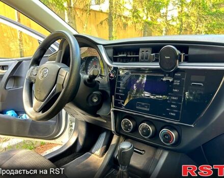 Белый Тойота Королла, объемом двигателя 1.6 л и пробегом 0 тыс. км за 15900 $, фото 8 на Automoto.ua