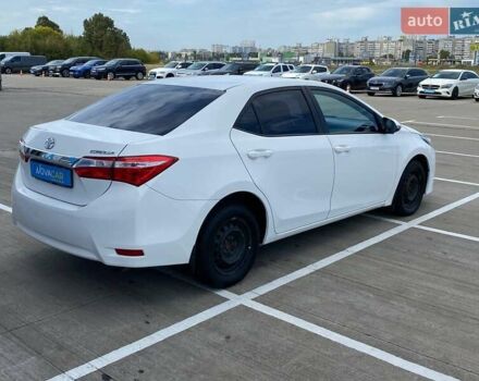 Белый Тойота Королла, объемом двигателя 1.6 л и пробегом 285 тыс. км за 10500 $, фото 6 на Automoto.ua