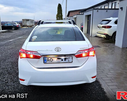 Белый Тойота Королла, объемом двигателя 1.3 л и пробегом 115 тыс. км за 12000 $, фото 3 на Automoto.ua