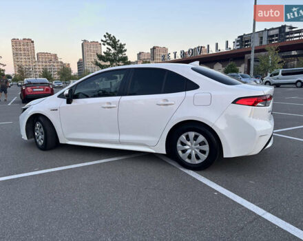 Белый Тойота Королла, объемом двигателя 1.8 л и пробегом 118 тыс. км за 18000 $, фото 9 на Automoto.ua