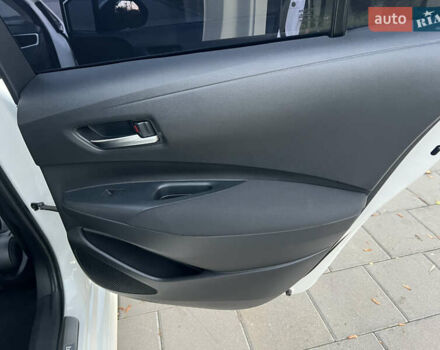 Белый Тойота Королла, объемом двигателя 1.6 л и пробегом 70 тыс. км за 15500 $, фото 24 на Automoto.ua