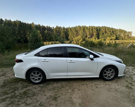 Білий Тойота Королла, об'ємом двигуна 1.6 л та пробігом 116 тис. км за 15500 $, фото 3 на Automoto.ua