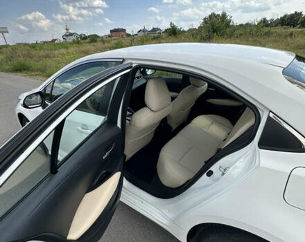 Білий Тойота Королла, об'ємом двигуна 1.6 л та пробігом 75 тис. км за 16500 $, фото 11 на Automoto.ua